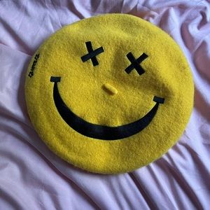 Hester Sunshine Smiley Face Beret